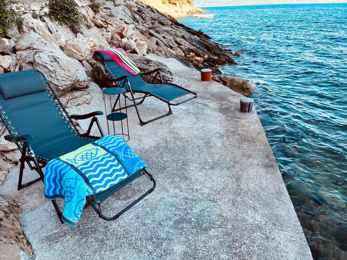 Seaside Cottage Maslina Gdinj エクステリア 写真